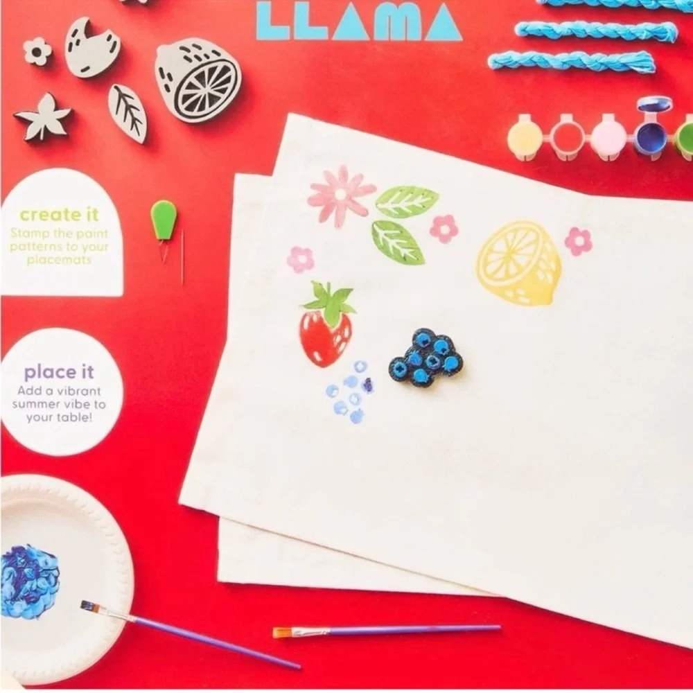Mondo Llama DIY Stamp-printed Placemat Kit, 4 placemats, stamps & paint